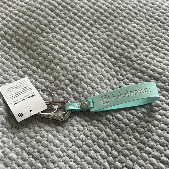 lululemon athletica Accessories - lululemon athletica Mint Green Keychain Card Holder